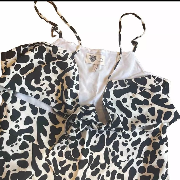 LITA by Ciara Tie Front Jumpsuit In King Cheetah Print Size L MSRP-$398 NWOT - Picture 4 of 5
